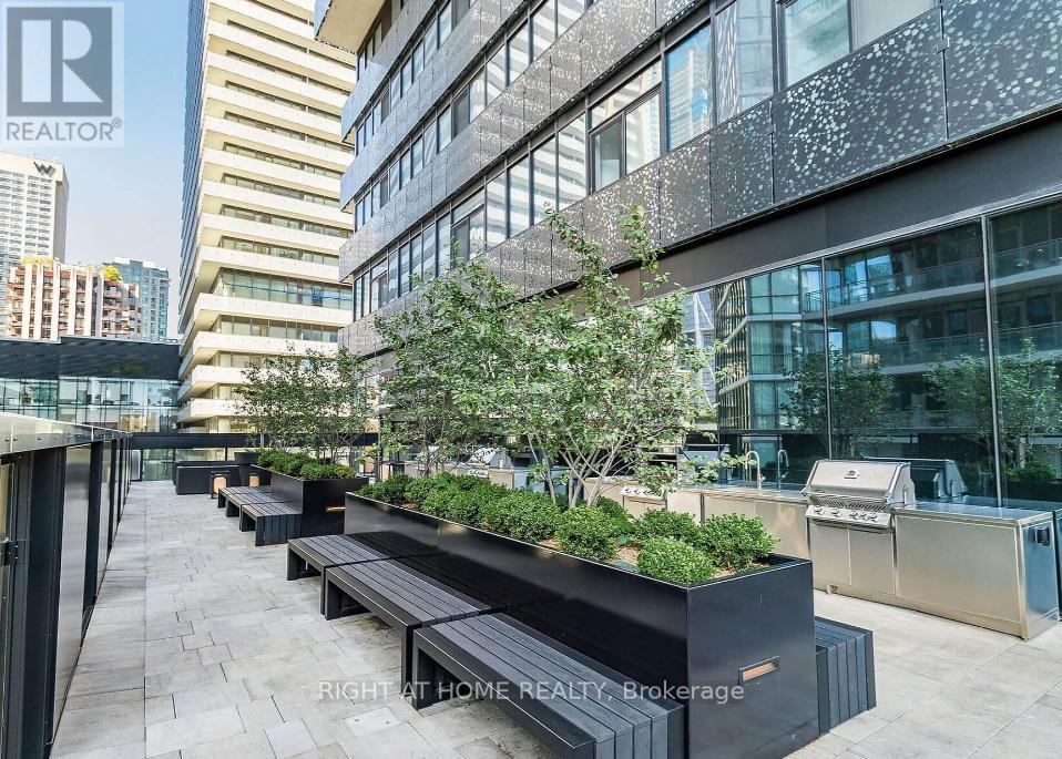 4308 - 55 Charles Street E, Toronto, Ontario  M4Y 0J1 - Photo 25 - C12432127