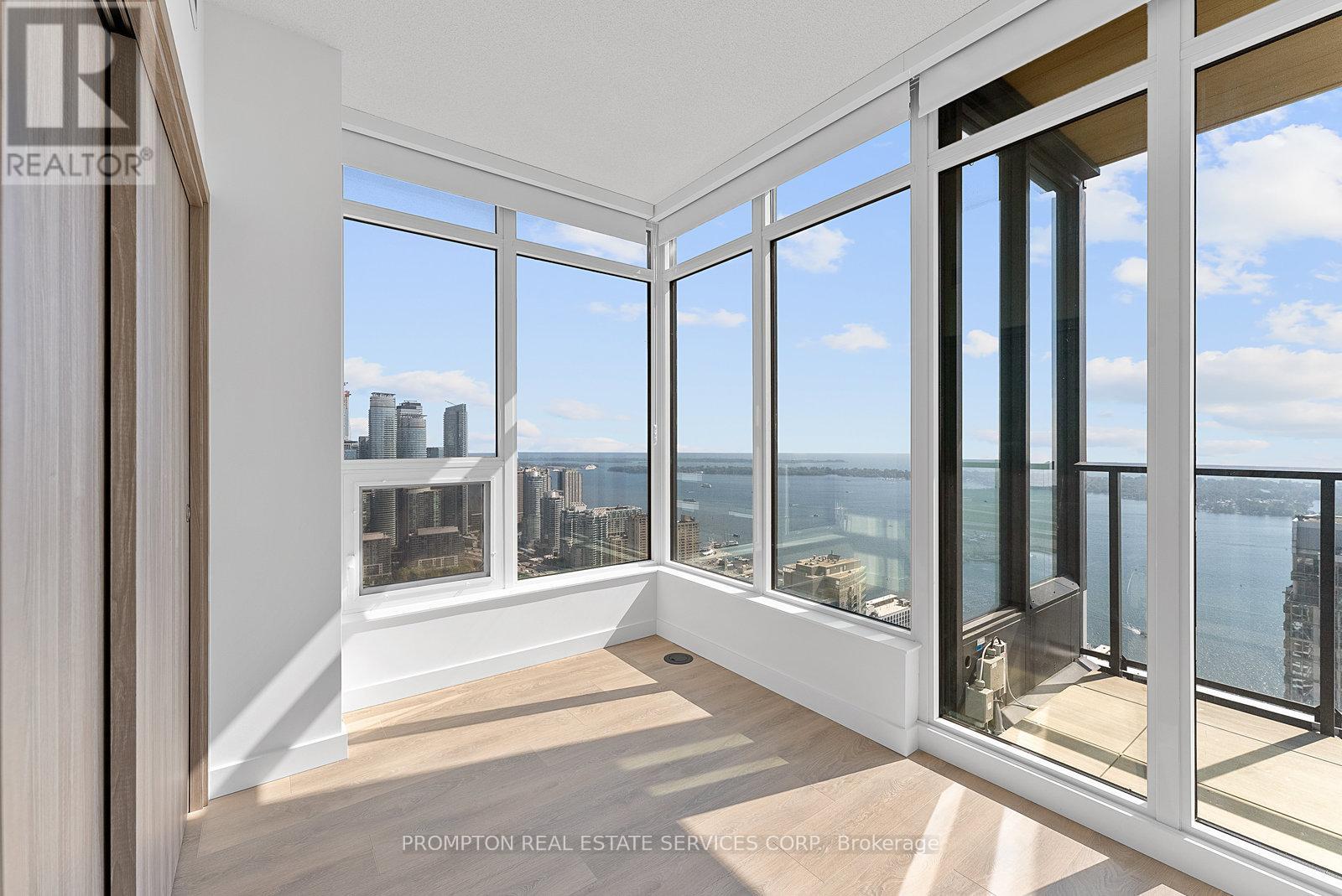 5910 - 3 Concord Cityplace Way, Toronto, Ontario  M5V 0X4 - Photo 17 - C12432192