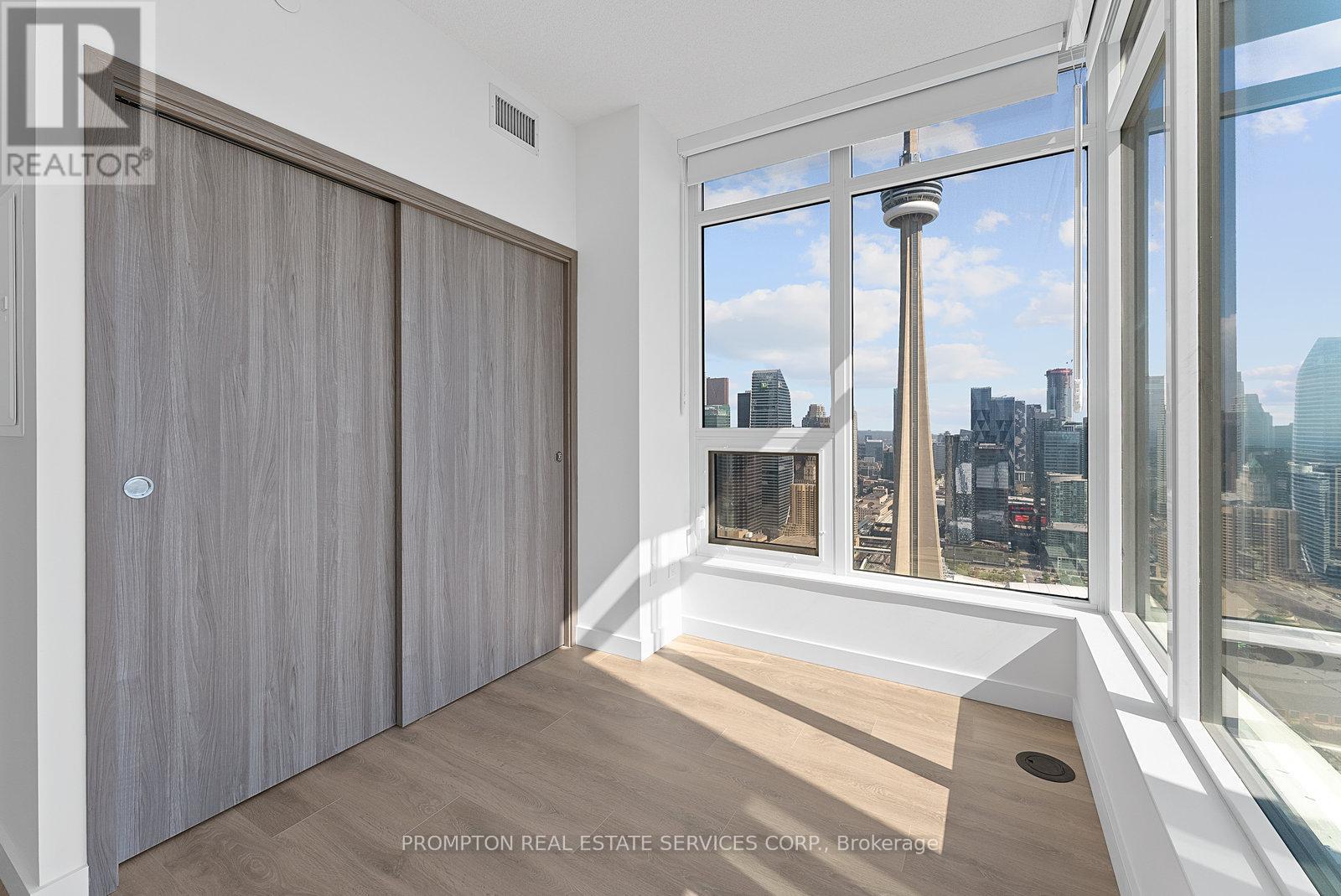 5910 - 3 Concord Cityplace Way, Toronto, Ontario  M5V 0X4 - Photo 19 - C12432192
