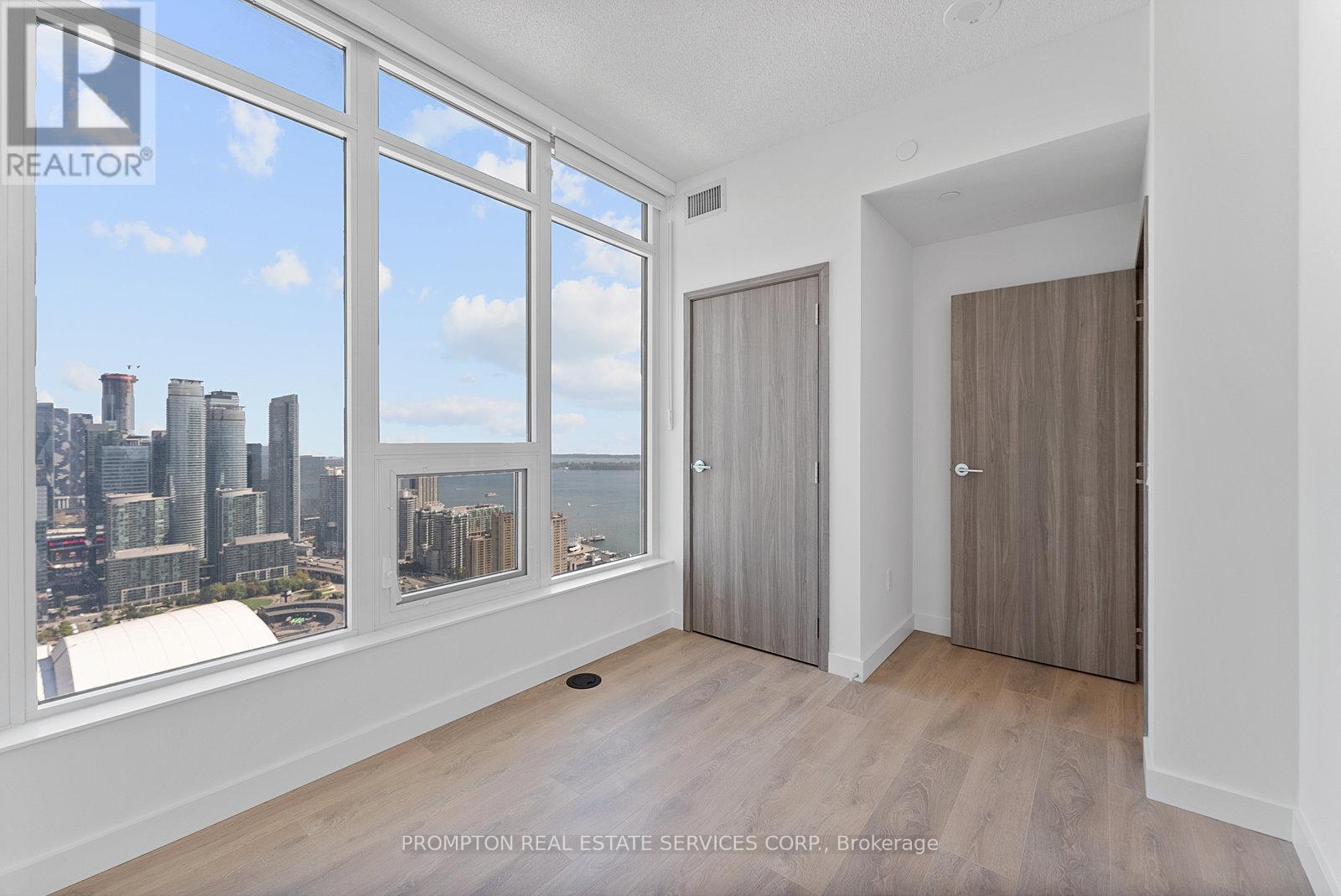 5910 - 3 Concord Cityplace Way, Toronto, Ontario  M5V 0X4 - Photo 23 - C12432192