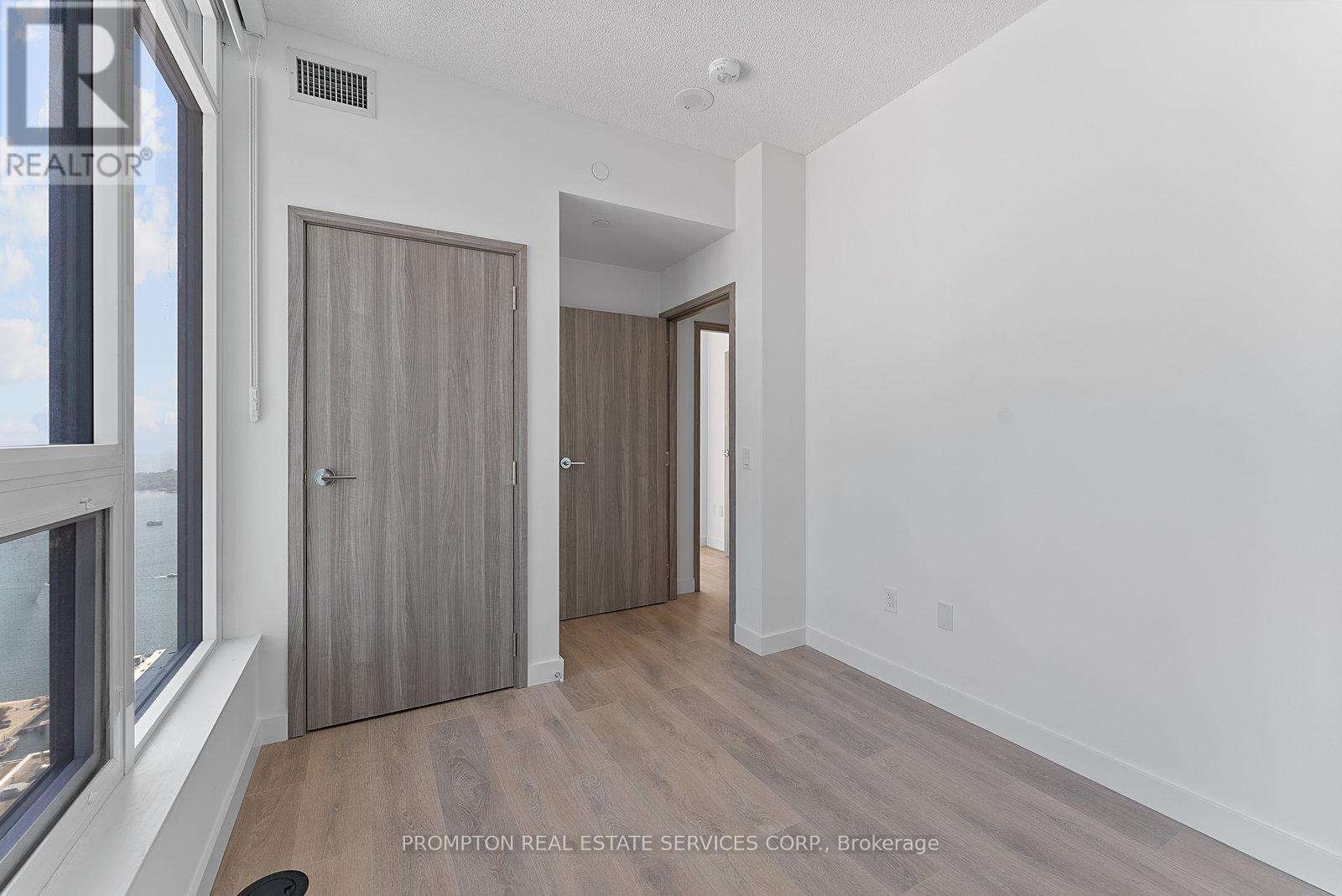 5910 - 3 Concord Cityplace Way, Toronto, Ontario  M5V 0X4 - Photo 24 - C12432192