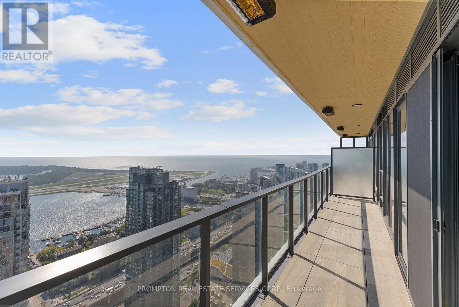 5910 - 3 Concord Cityplace Way, Toronto, Ontario  M5V 0X4 - Photo 29 - C12432192