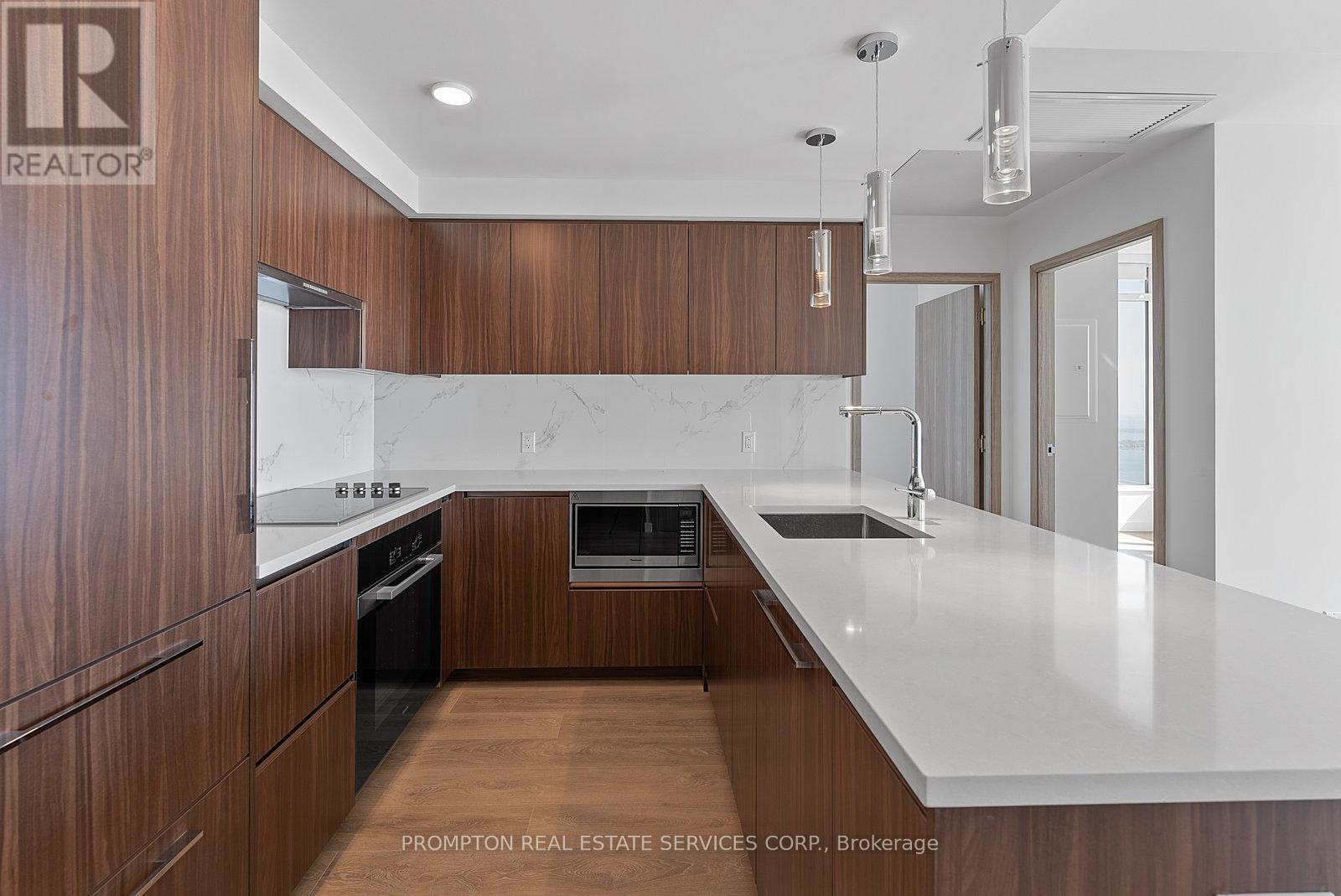 5910 - 3 Concord Cityplace Way, Toronto, Ontario  M5V 0X4 - Photo 4 - C12432192