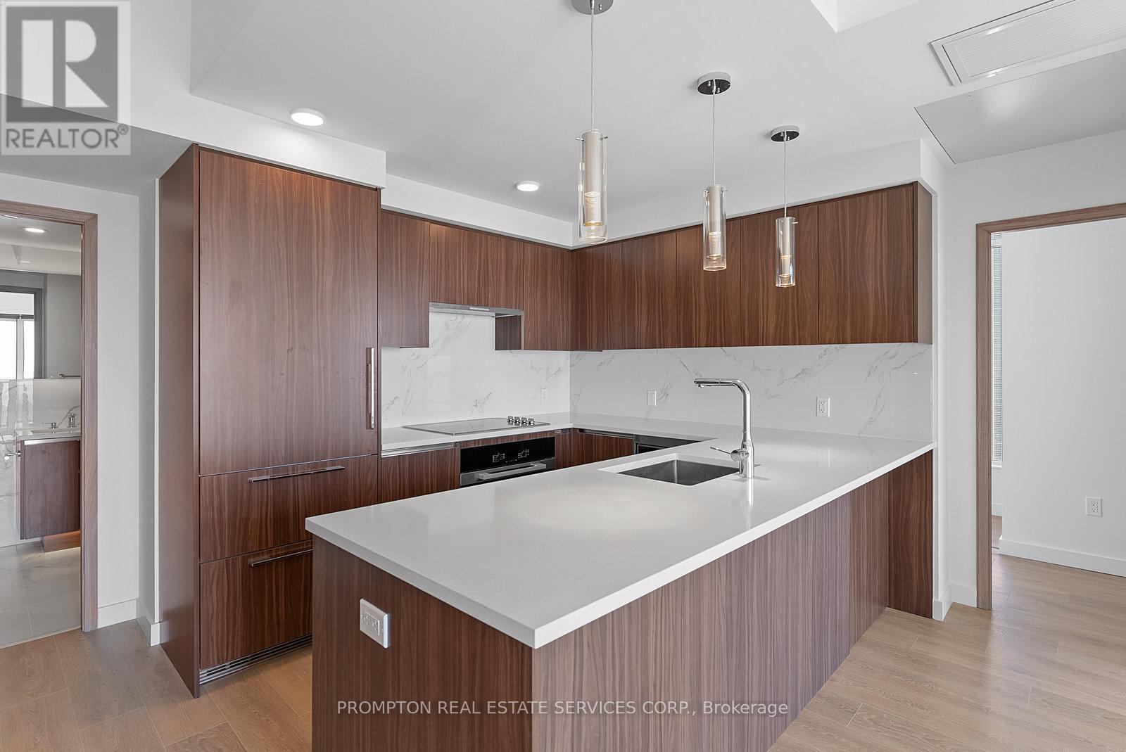 5910 - 3 Concord Cityplace Way, Toronto, Ontario  M5V 0X4 - Photo 6 - C12432192