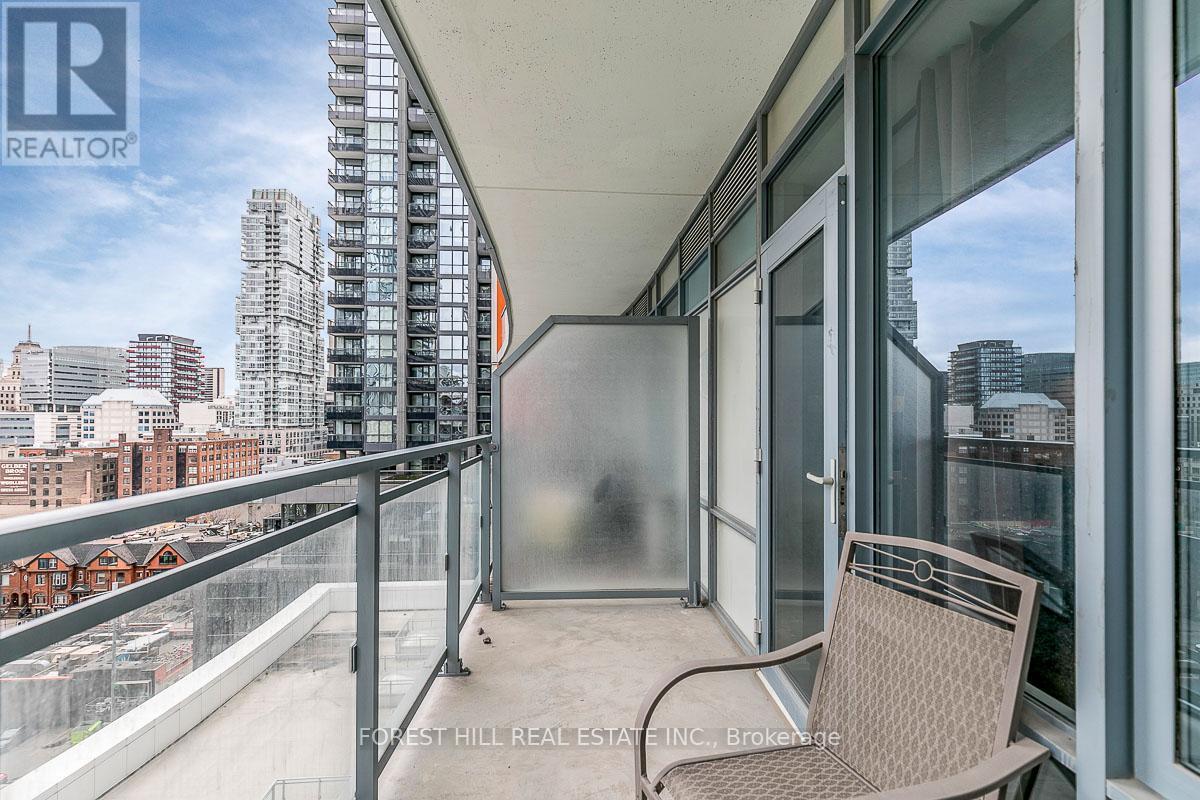 1003 - 21 Widmer Street, Toronto, Ontario  M5V 0B8 - Photo 16 - C12432215