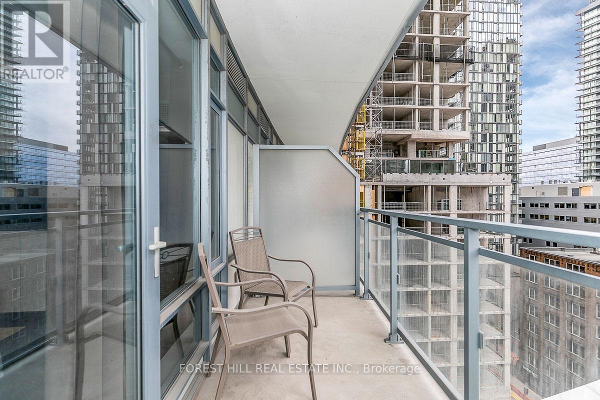 1003 - 21 Widmer Street, Toronto, Ontario  M5V 0B8 - Photo 17 - C12432215
