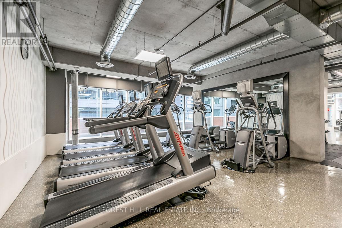 1003 - 21 Widmer Street, Toronto, Ontario  M5V 0B8 - Photo 23 - C12432215