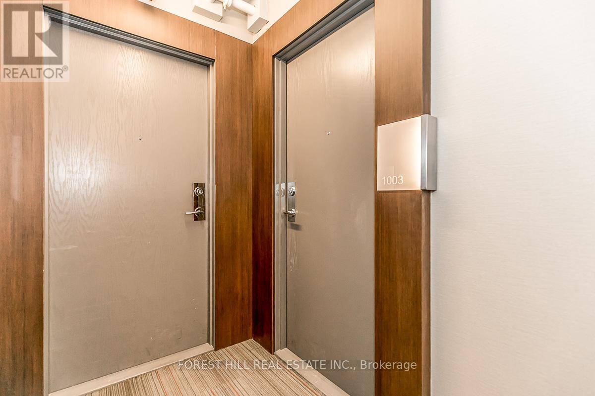 1003 - 21 Widmer Street, Toronto, Ontario  M5V 0B8 - Photo 5 - C12432215