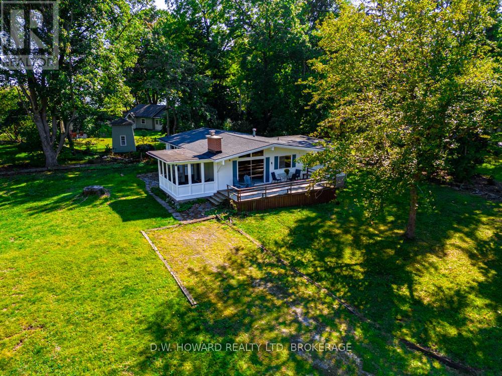 4893 Brown Road, Fort Erie, Ontario  L0S 1N0 - Photo 21 - X12432278