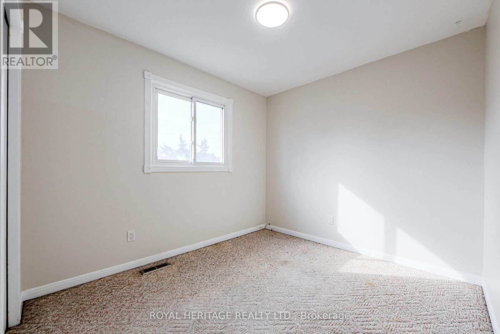 586 Creekview Circle, Pickering, Ontario  L1W 3E4 - Photo 21 - E12432084