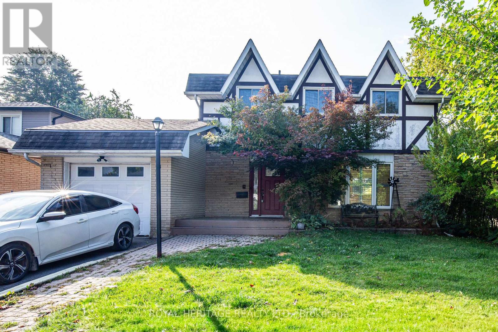 586 Creekview Circle, Pickering, Ontario  L1W 3E4 - Photo 33 - E12432084