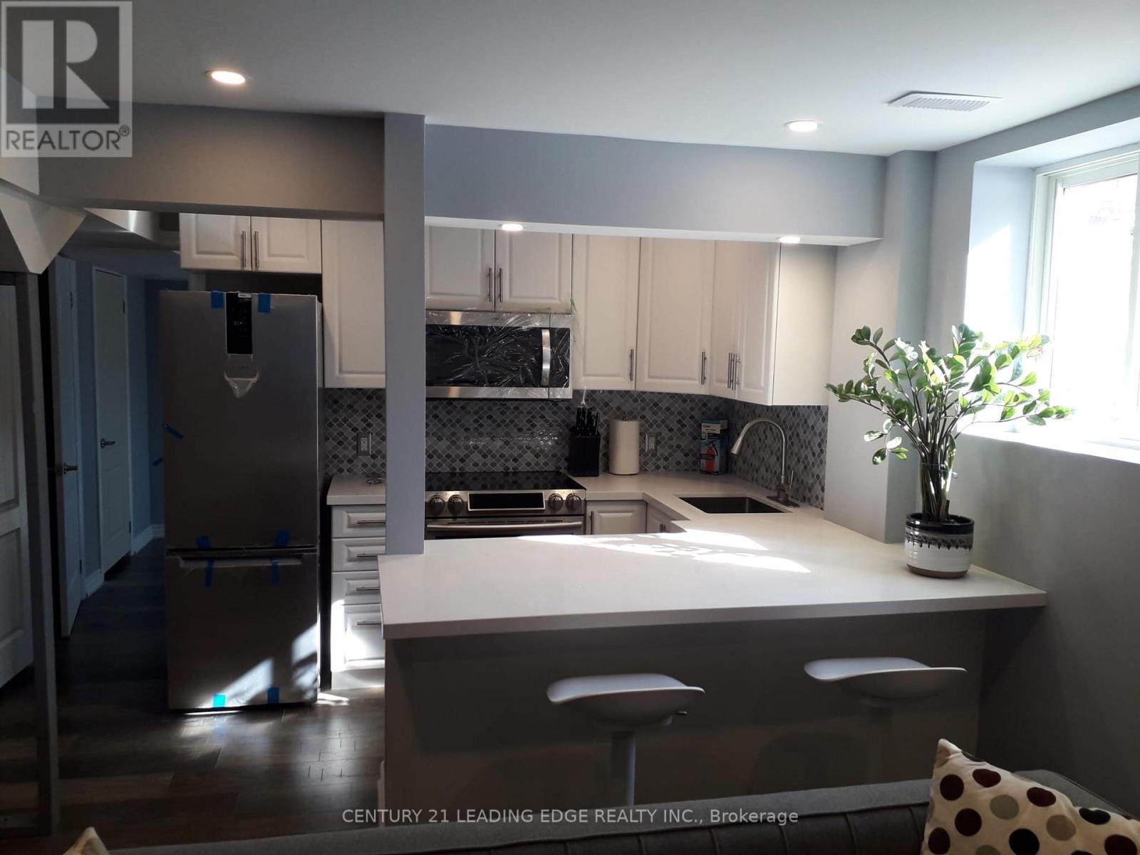 Basement - 45 Promenade Drive, Whitby, Ontario  L1R 0J8 - Photo 6 - E12432095