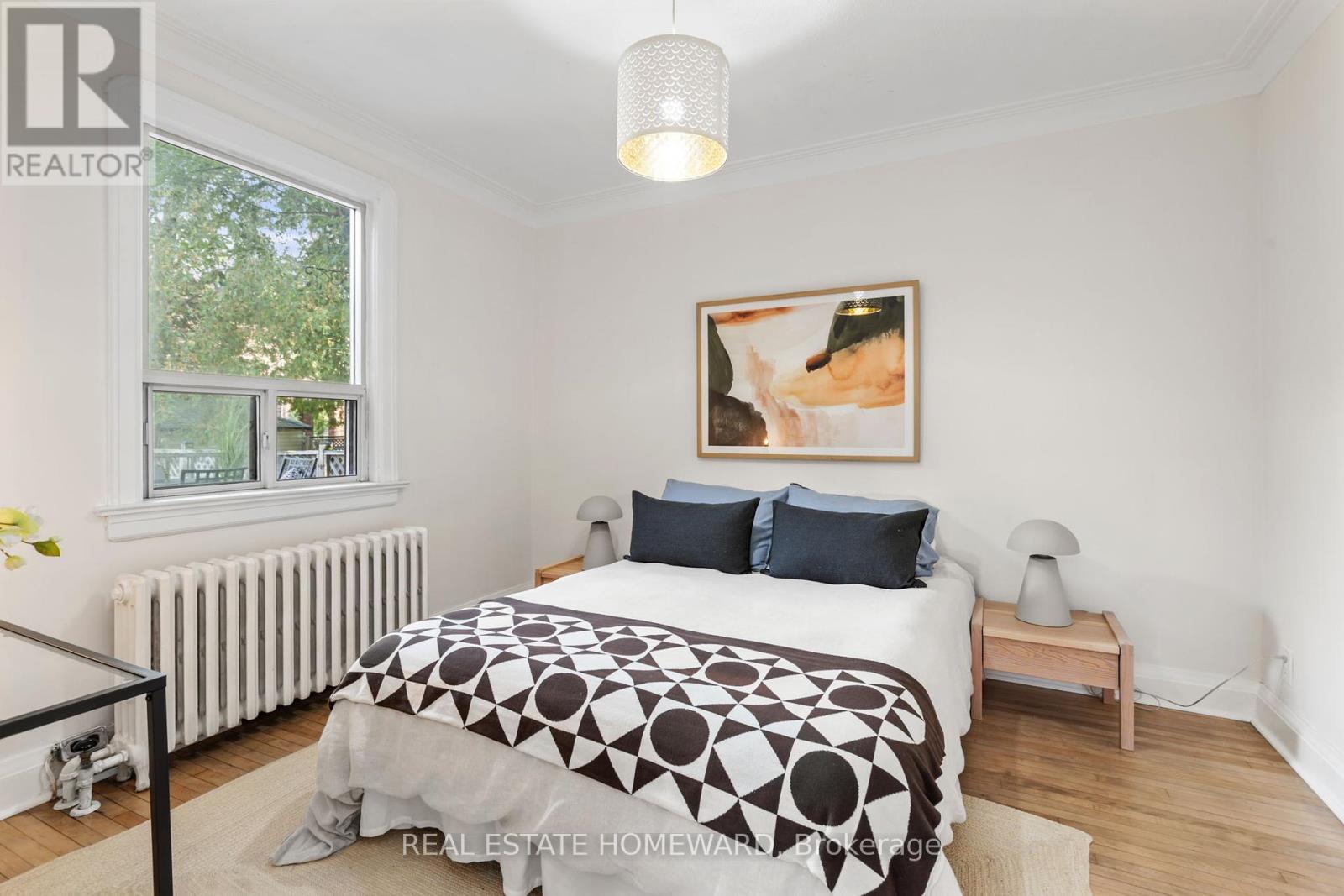 86 Floyd Avenue, Toronto, Ontario  M4K 2B5 - Photo 12 - E12432144