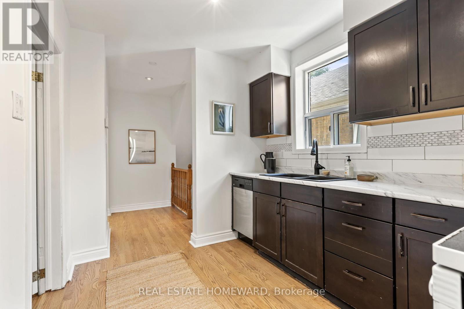 86 Floyd Avenue, Toronto, Ontario  M4K 2B5 - Photo 17 - E12432144