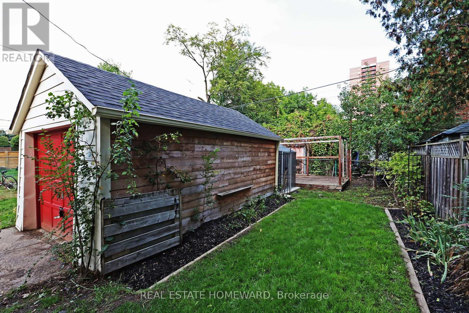 86 Floyd Avenue, Toronto, Ontario  M4K 2B5 - Photo 29 - E12432144