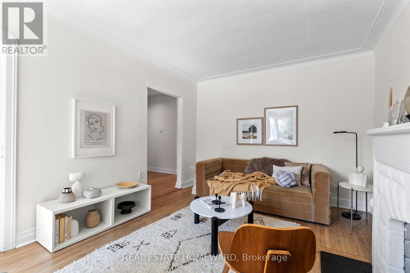 86 Floyd Avenue, Toronto, Ontario  M4K 2B5 - Photo 6 - E12432144