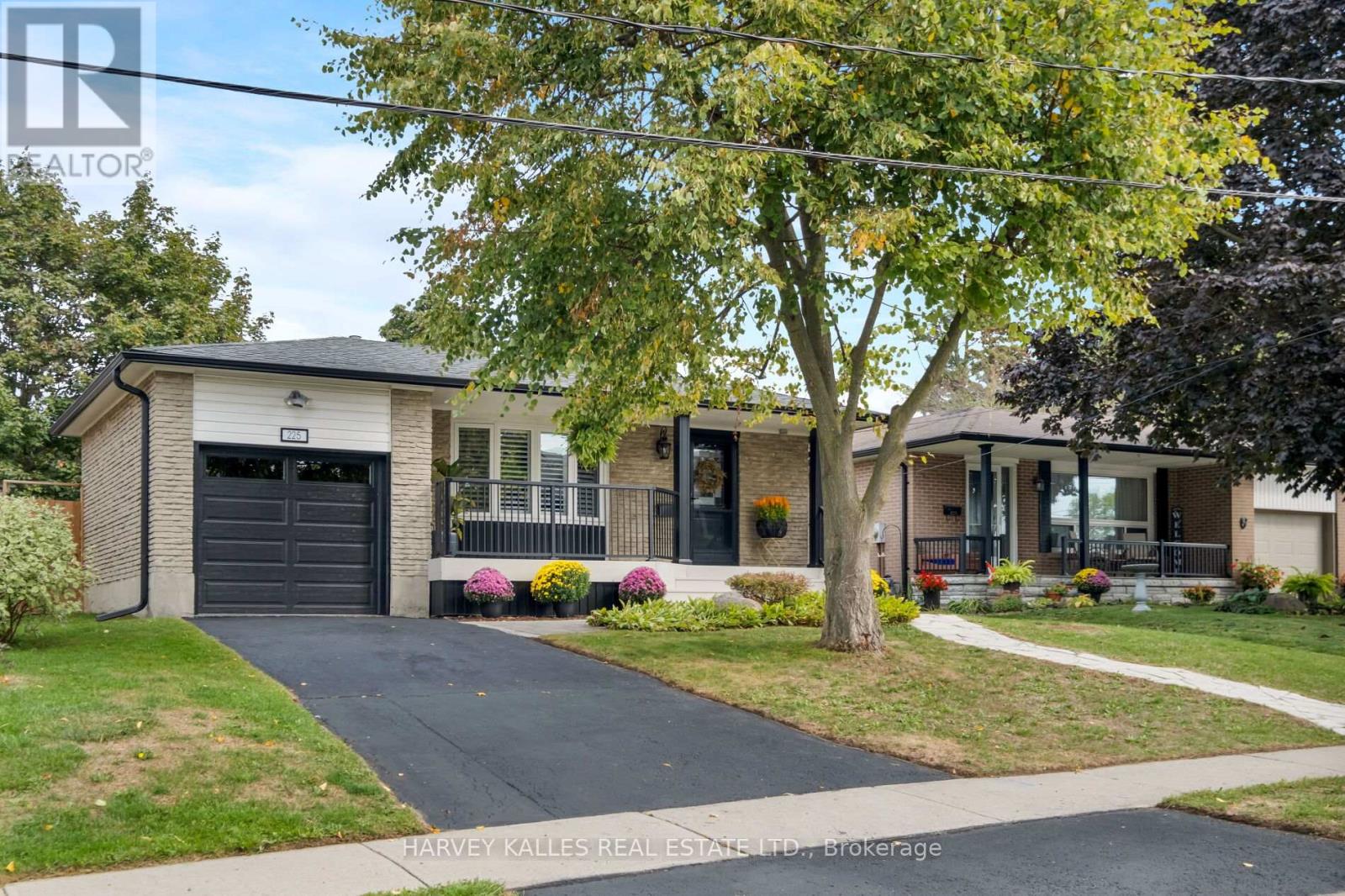 225 Stewart Street, Whitby, Ontario  L1N 3V2 - Photo 3 - E12432147