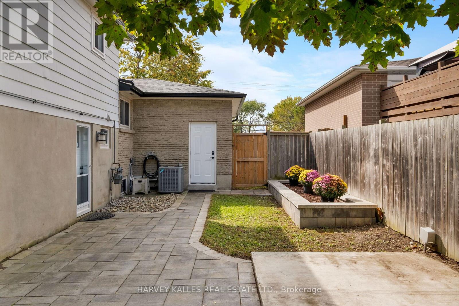 225 Stewart Street, Whitby, Ontario  L1N 3V2 - Photo 43 - E12432147