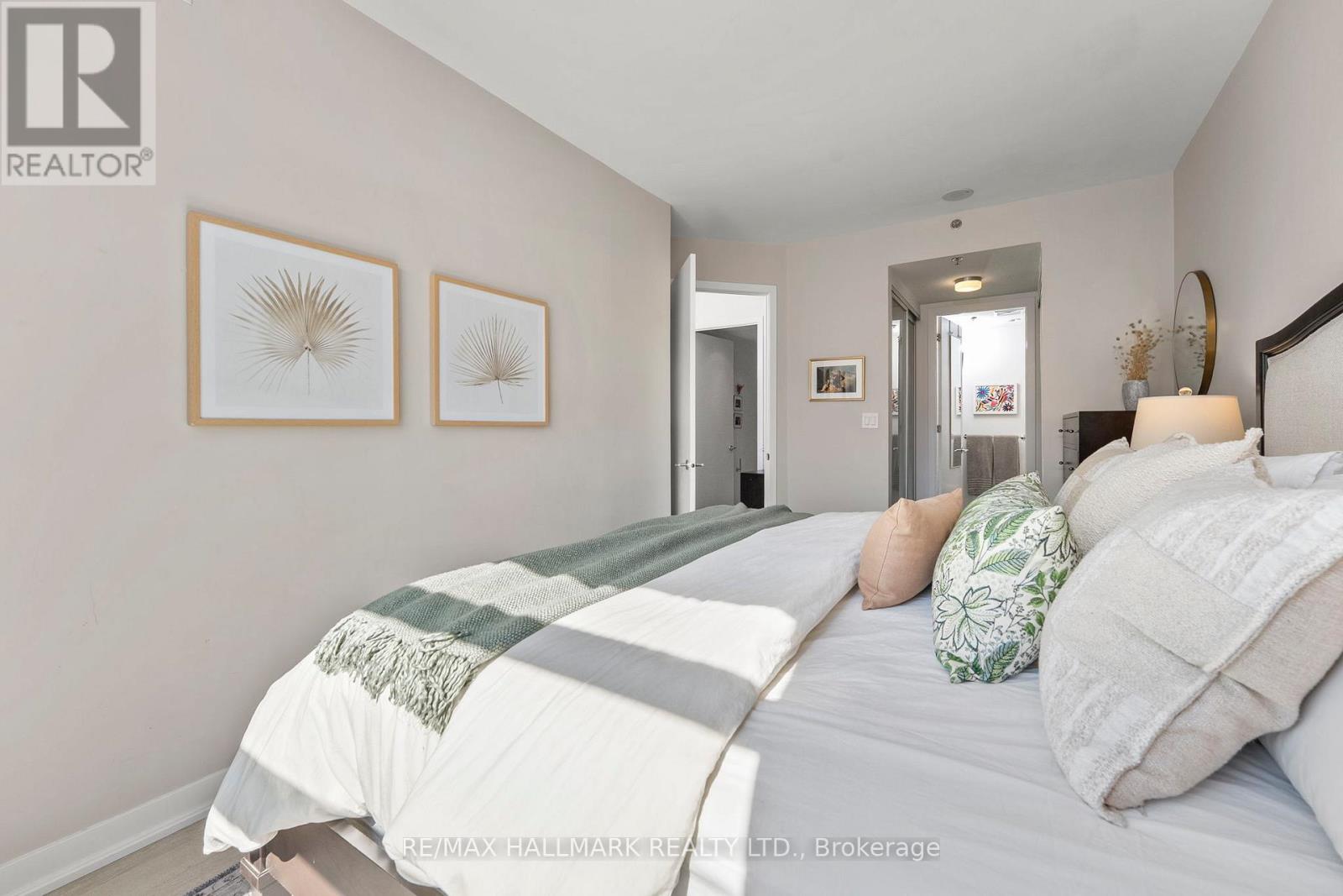 321 - 88 Colgate Avenue, Toronto, Ontario  M4M 0A6 - Photo 14 - E12432181