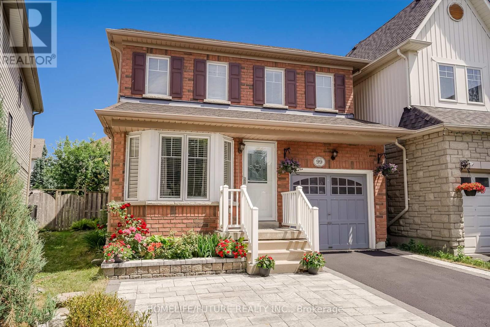 99 Harrongate Place, Whitby, Ontario  L1R 3E5 - Photo 2 - E12432223