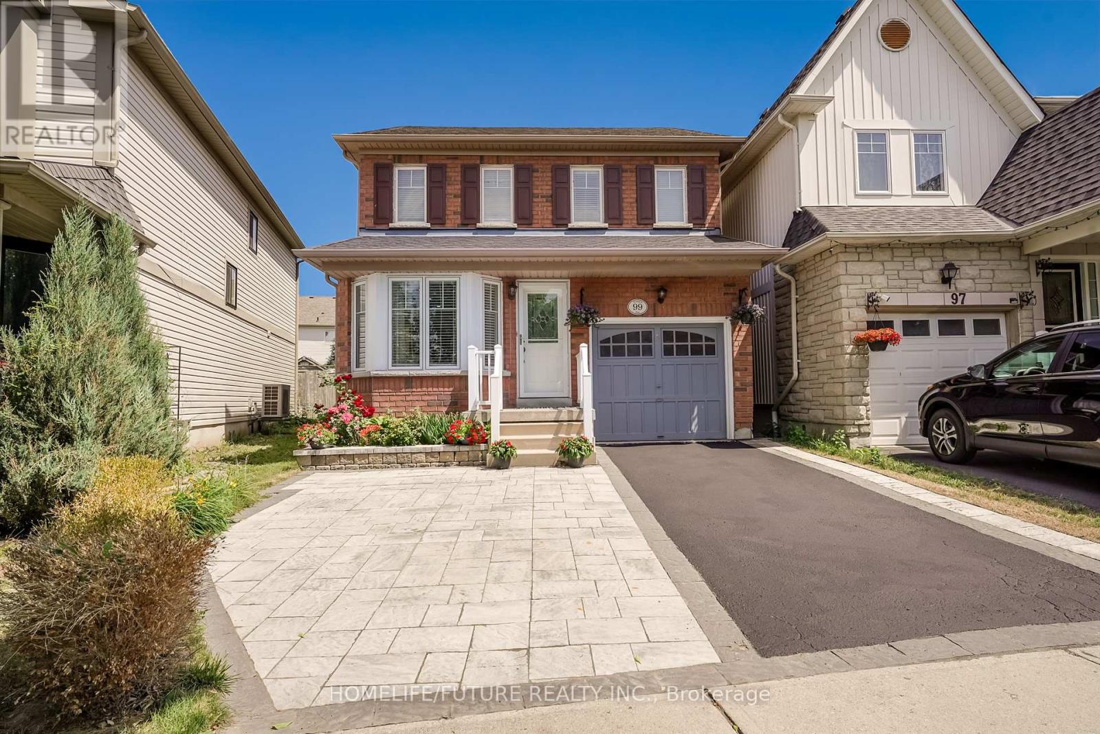 99 Harrongate Place, Whitby, Ontario  L1R 3E5 - Photo 4 - E12432223