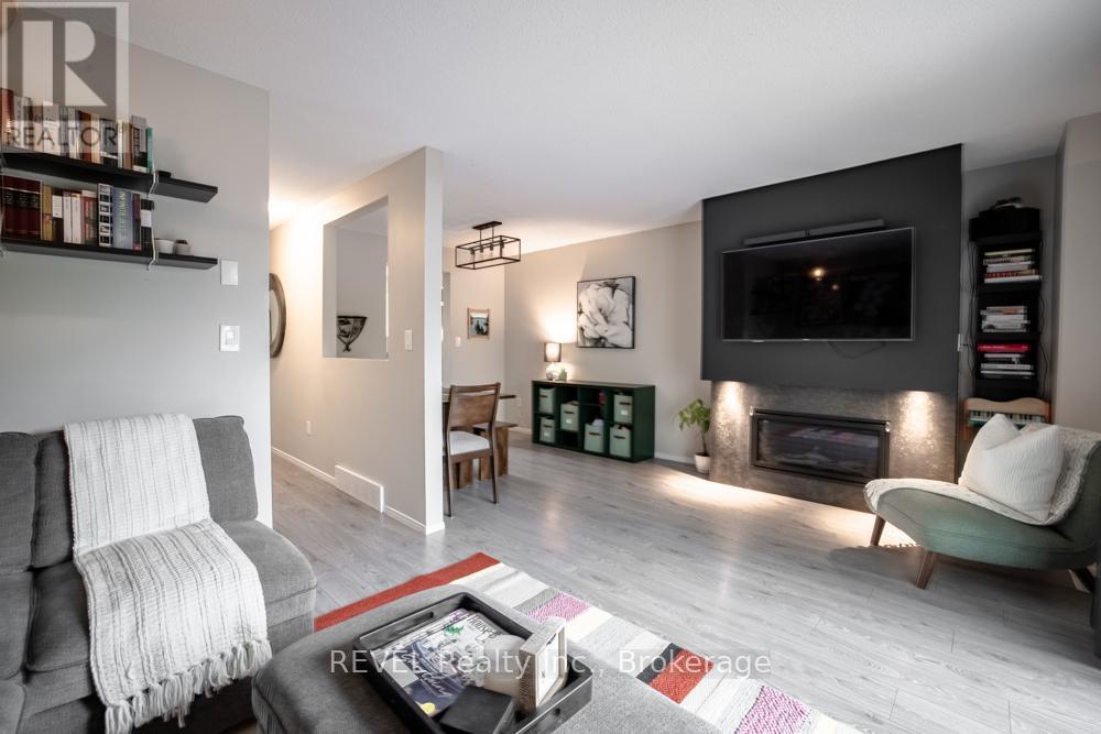 14 - 65 Dorchester Boulevard, St. Catharines, Ontario  L2M 7T3 - Photo 4 - X12432222
