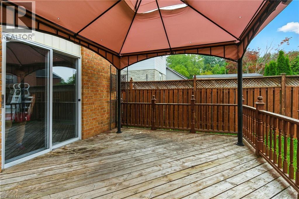15 Gisele Drive, Hamilton, Ontario  L9B 2M5 - Photo 41 - 40774170