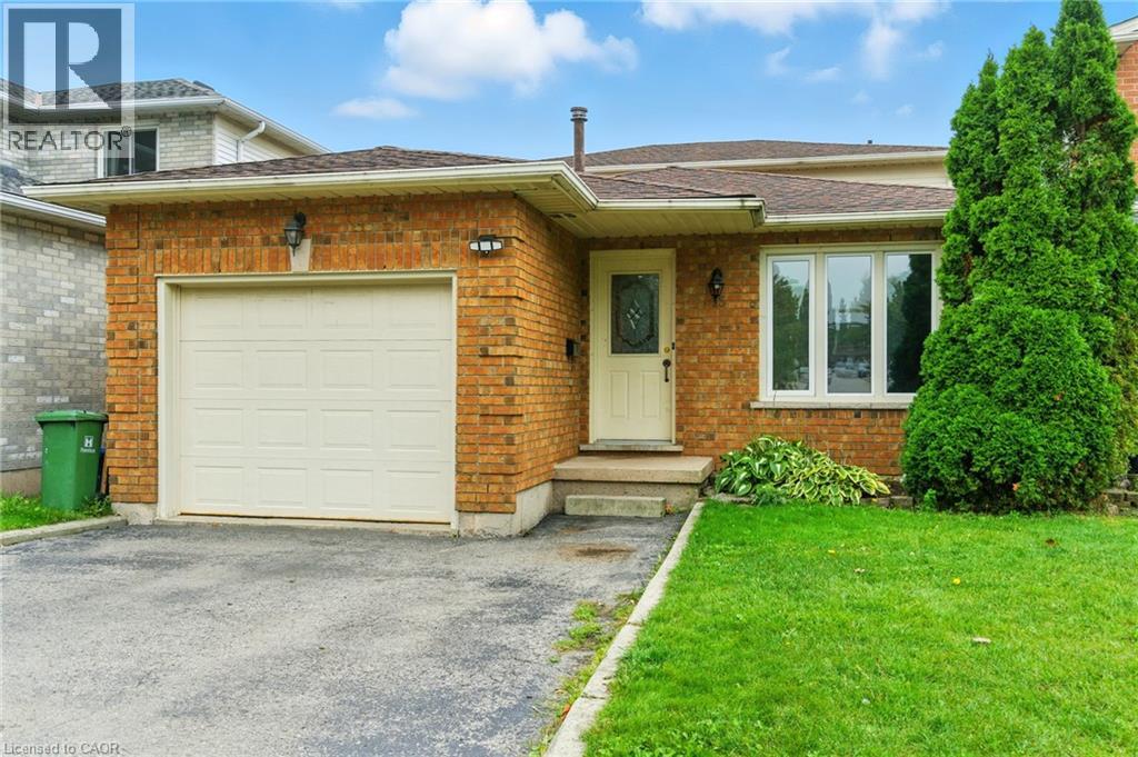 15 Gisele Drive, Hamilton, Ontario  L9B 2M5 - Photo 5 - 40774170