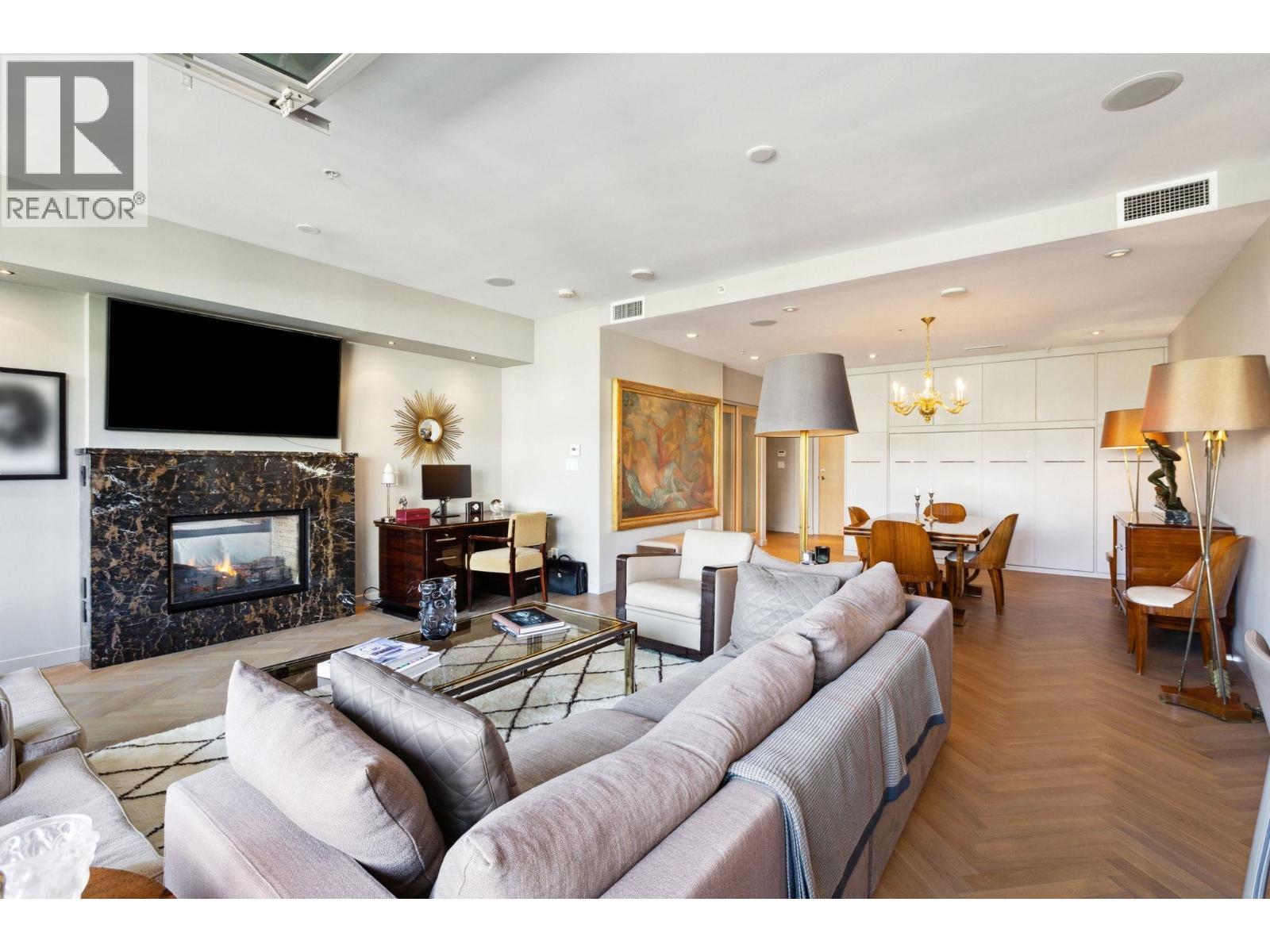 701 546 Beatty Street, Vancouver, British Columbia  V6B 2L3 - Photo 3 - R3053054