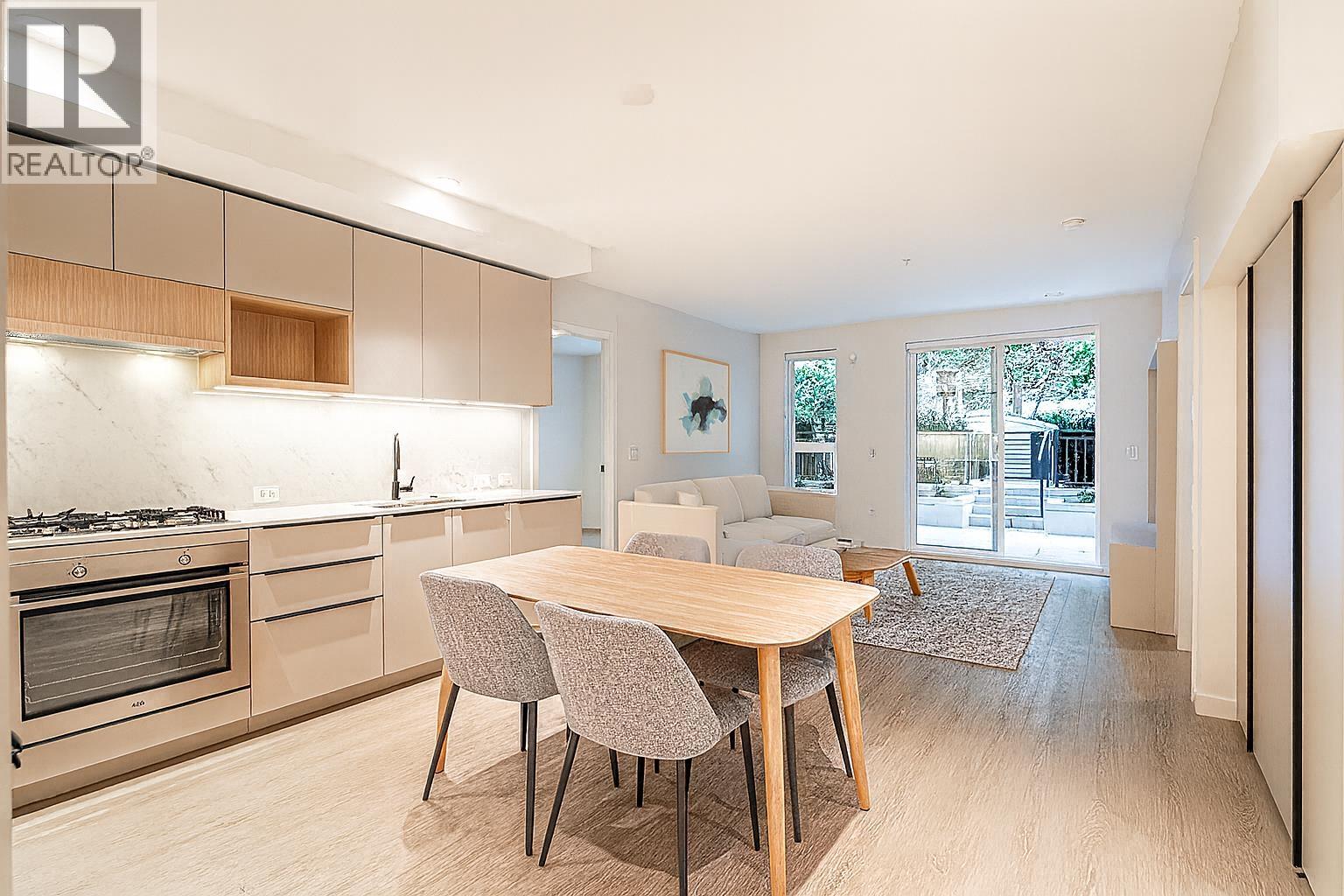 101 2015 St. Johns Street, Port Moody, British Columbia  V3H 0N5 - Photo 1 - R3053064