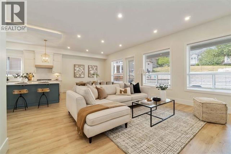 3456b Darwin Avenue, Coquitlam, British Columbia  V3B 0C9 - Photo 7 - R3049854