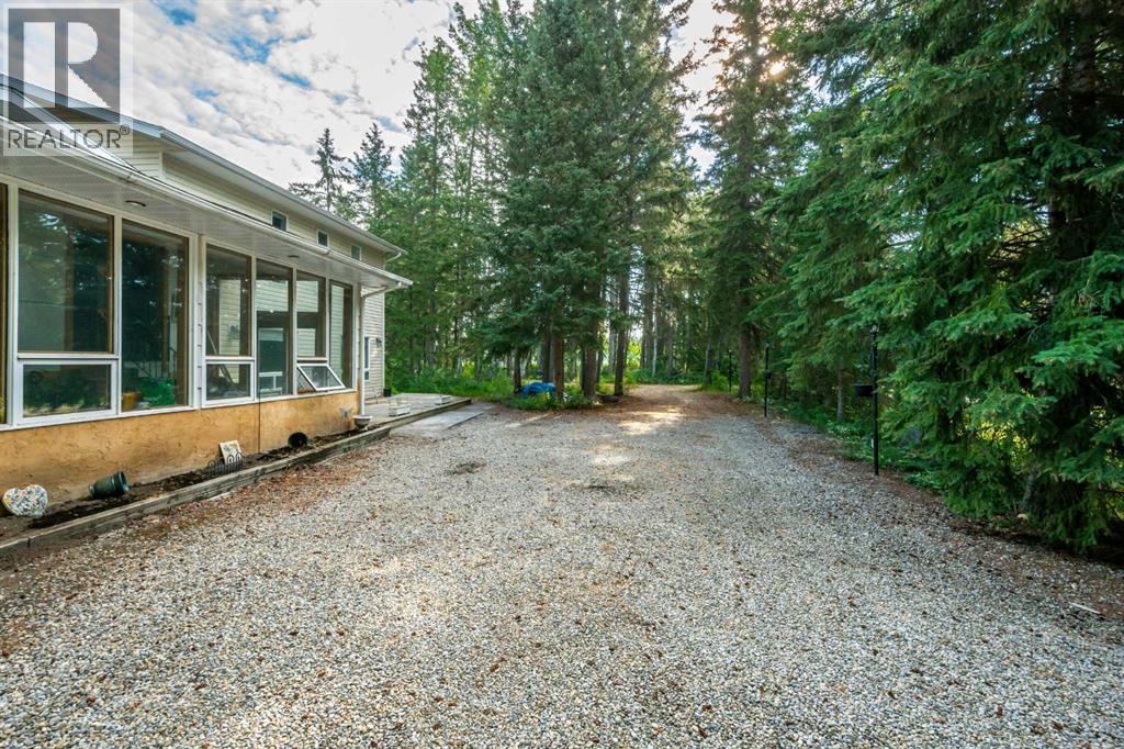 102-4042 Highway 587, Rural Red Deer County, Alberta  T0M 0K0 - Photo 8 - A2153842