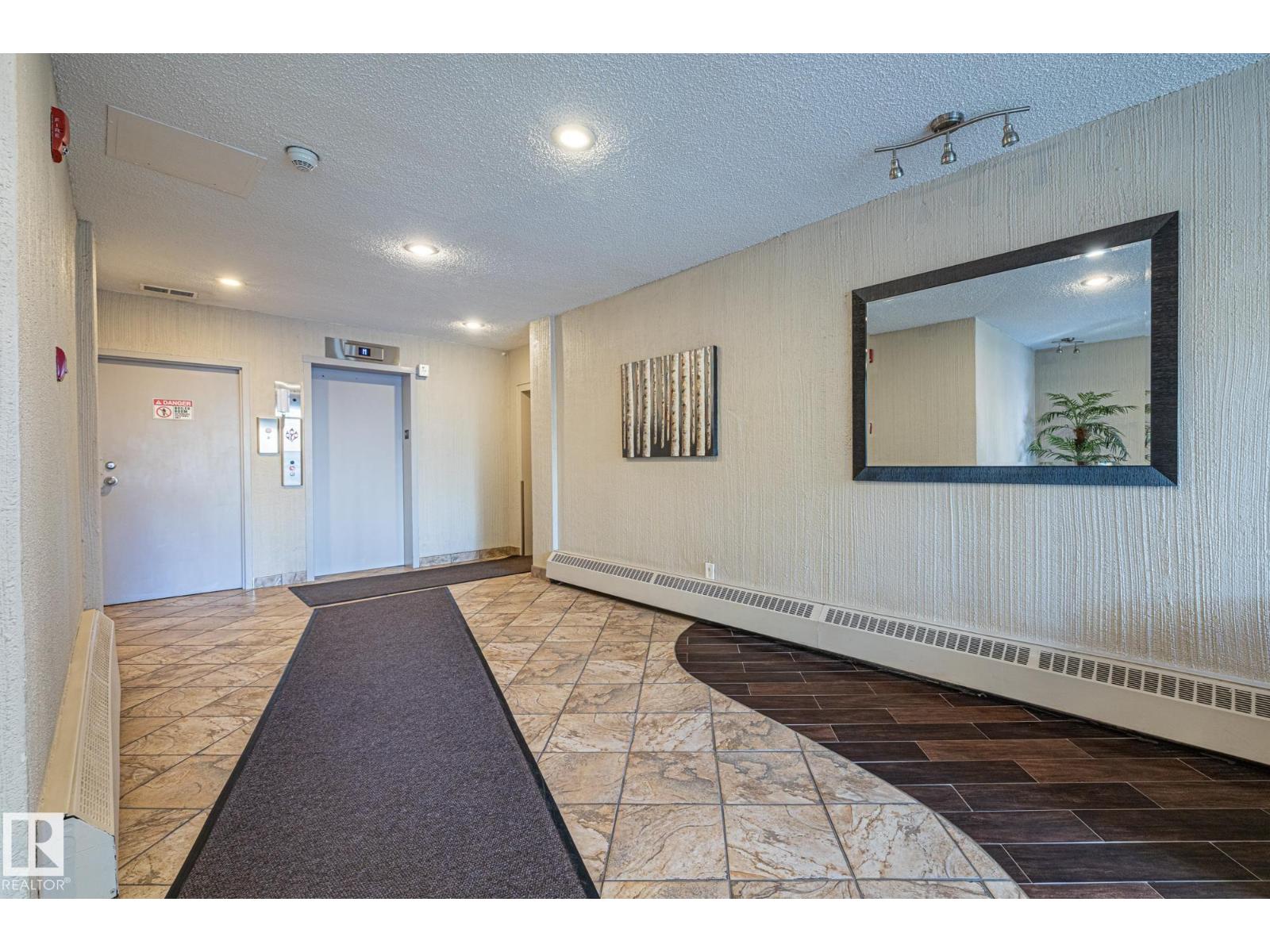 #702 10015 119 St Nw, Edmonton, Alberta  T5K 1Y7 - Photo 4 - E4451942