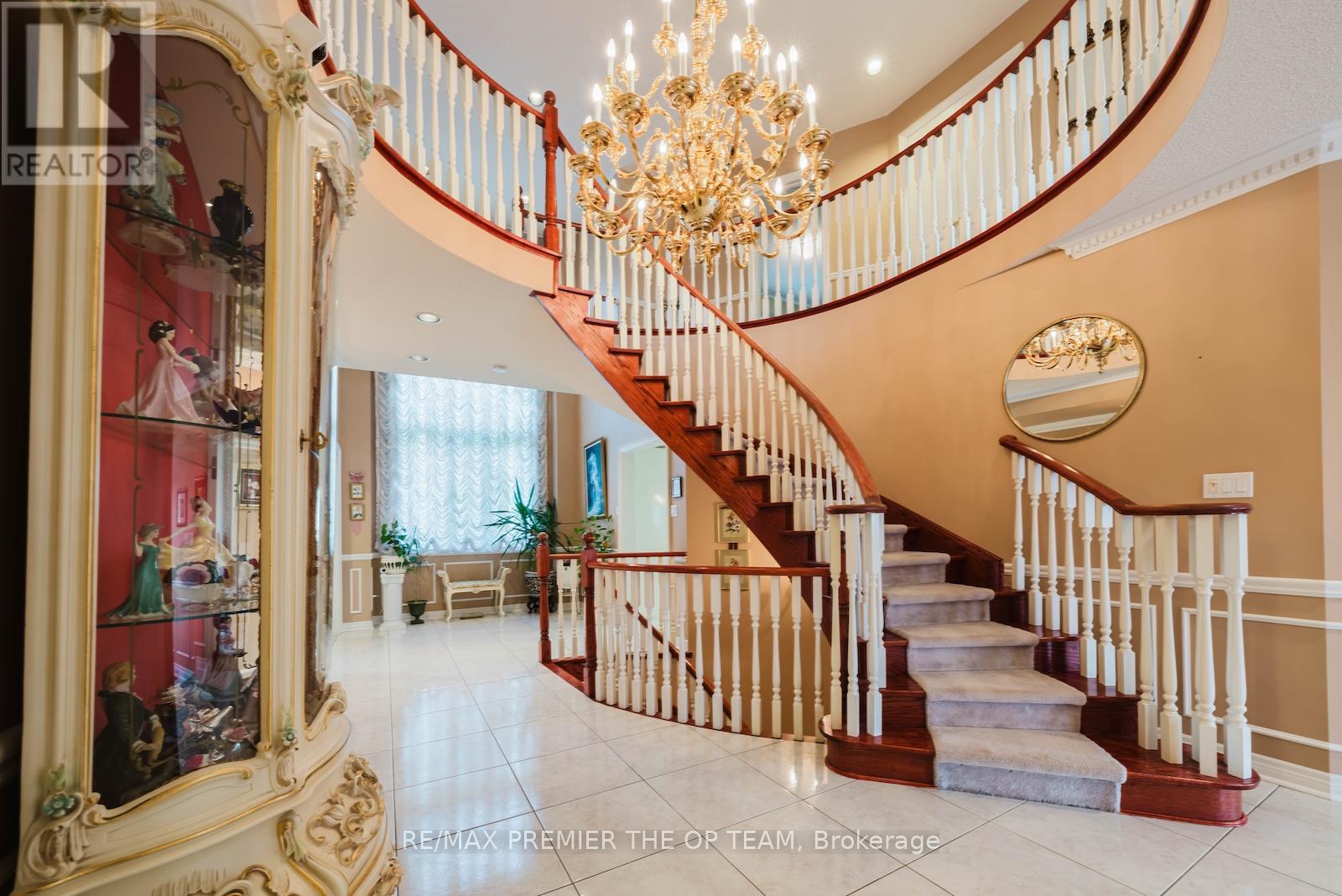 77 Malden Street, Vaughan, Ontario  L4L 8J3 - Photo 12 - N12429658