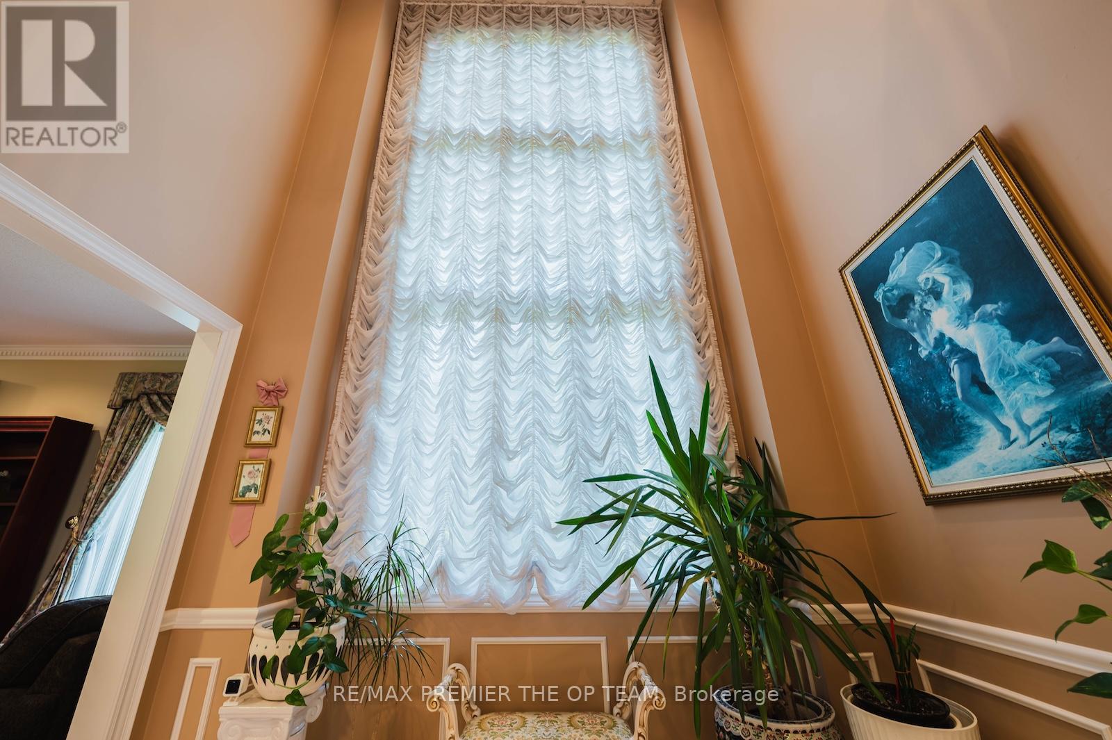 77 Malden Street, Vaughan, Ontario  L4L 8J3 - Photo 16 - N12429658