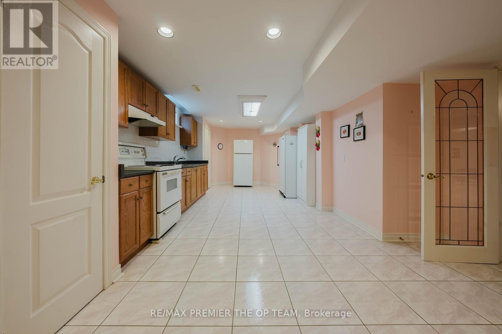 77 Malden Street, Vaughan, Ontario  L4L 8J3 - Photo 40 - N12429658