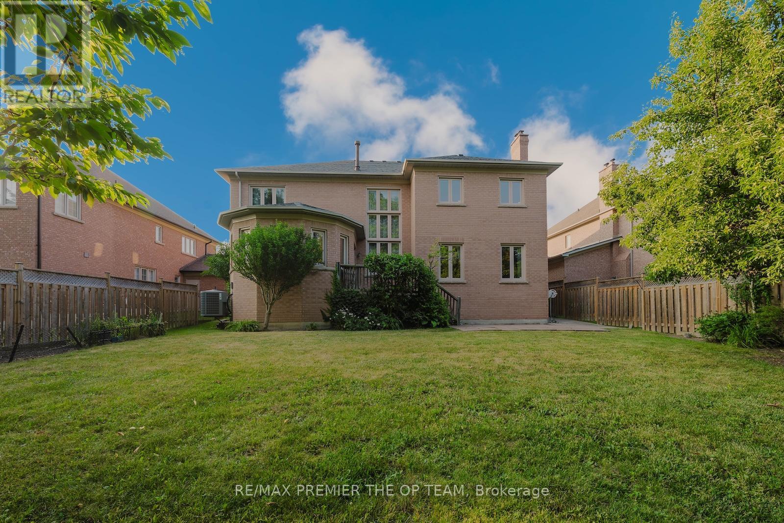 77 Malden Street, Vaughan, Ontario  L4L 8J3 - Photo 43 - N12429658