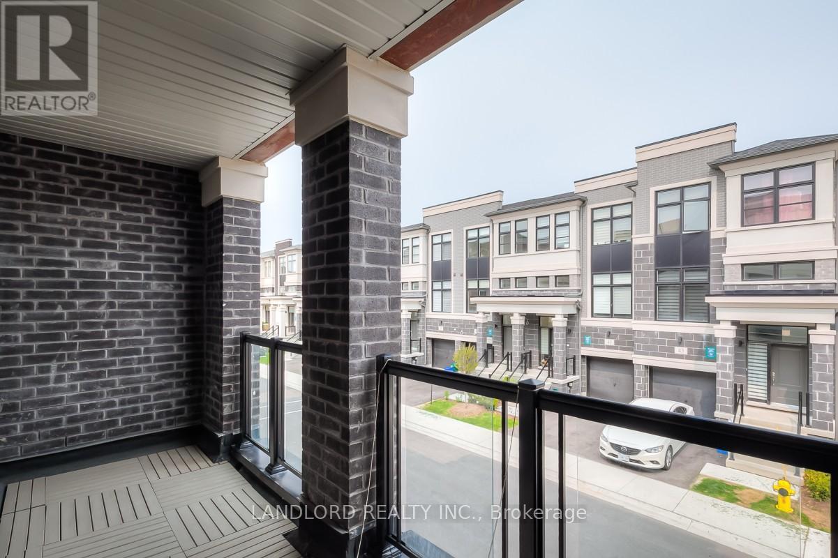 44 Armillo Place, Markham, Ontario  L6E 0V4 - Photo 12 - N12432088