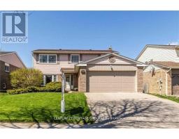 897 CALDWELL STREET, Newmarket, Ontario