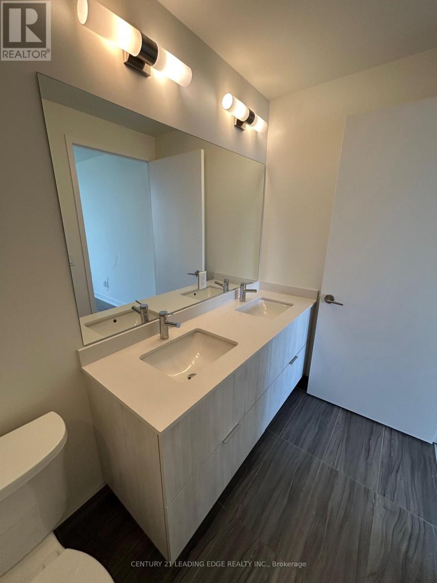 529 - 2 David Eyer Road, Richmond Hill, Ontario  L4S 0N6 - Photo 7 - N12432197
