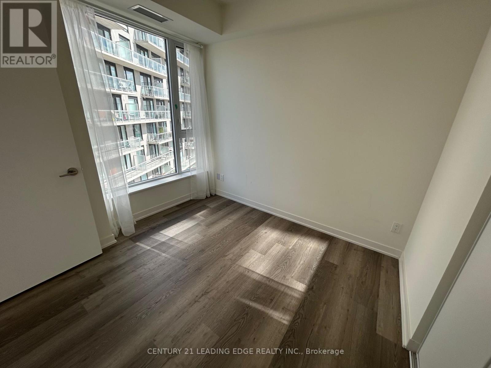 529 - 2 David Eyer Road, Richmond Hill, Ontario  L4S 0N6 - Photo 9 - N12432197