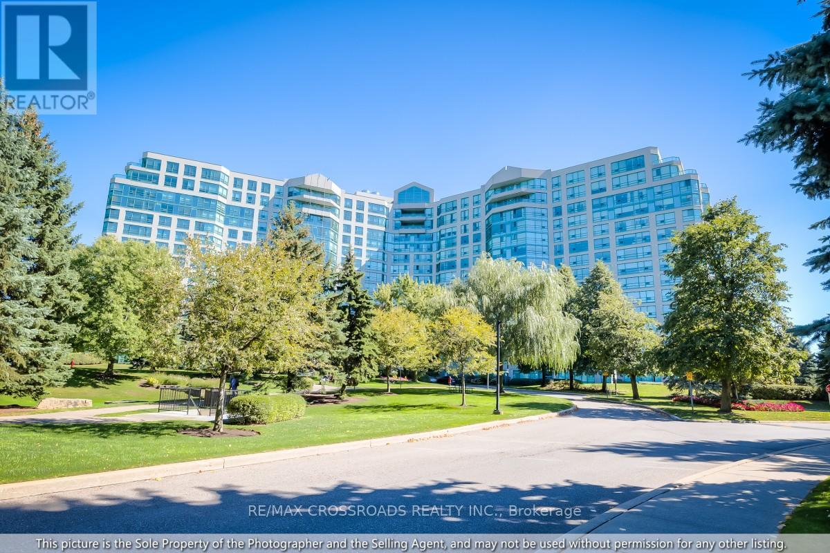 304 - 7825 BAYVIEW AVENUE, Markham, Ontario