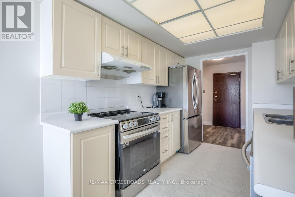 304 - 7825 Bayview Avenue, Markham, Ontario  L3T 7N2 - Photo 13 - N12432198
