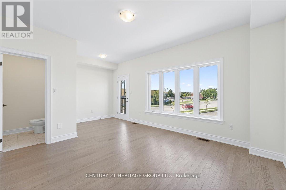 6 Elgin Court, Bradford West Gwillimbury, Ontario  L3Z 4R1 - Photo 22 - N12432212