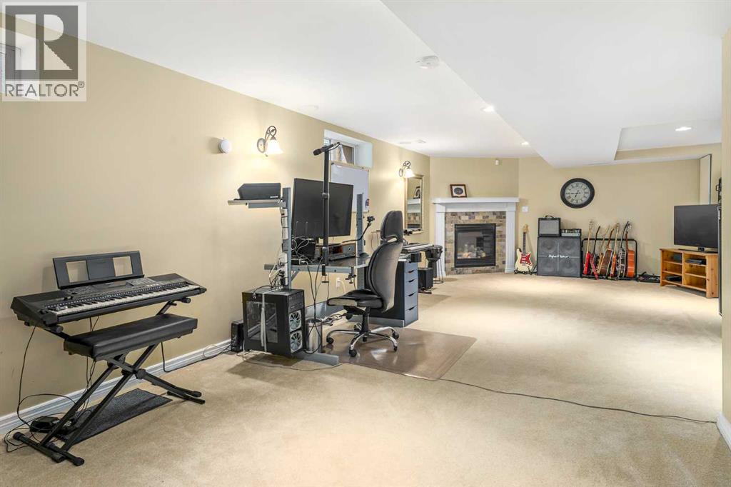 721 52 Avenue Sw, Calgary, Alberta  T2V 0B6 - Photo 27 - A2232793