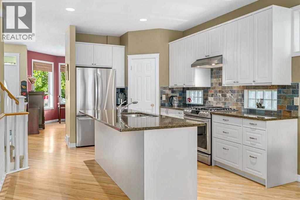 721 52 Avenue Sw, Calgary, Alberta  T2V 0B6 - Photo 7 - A2232793