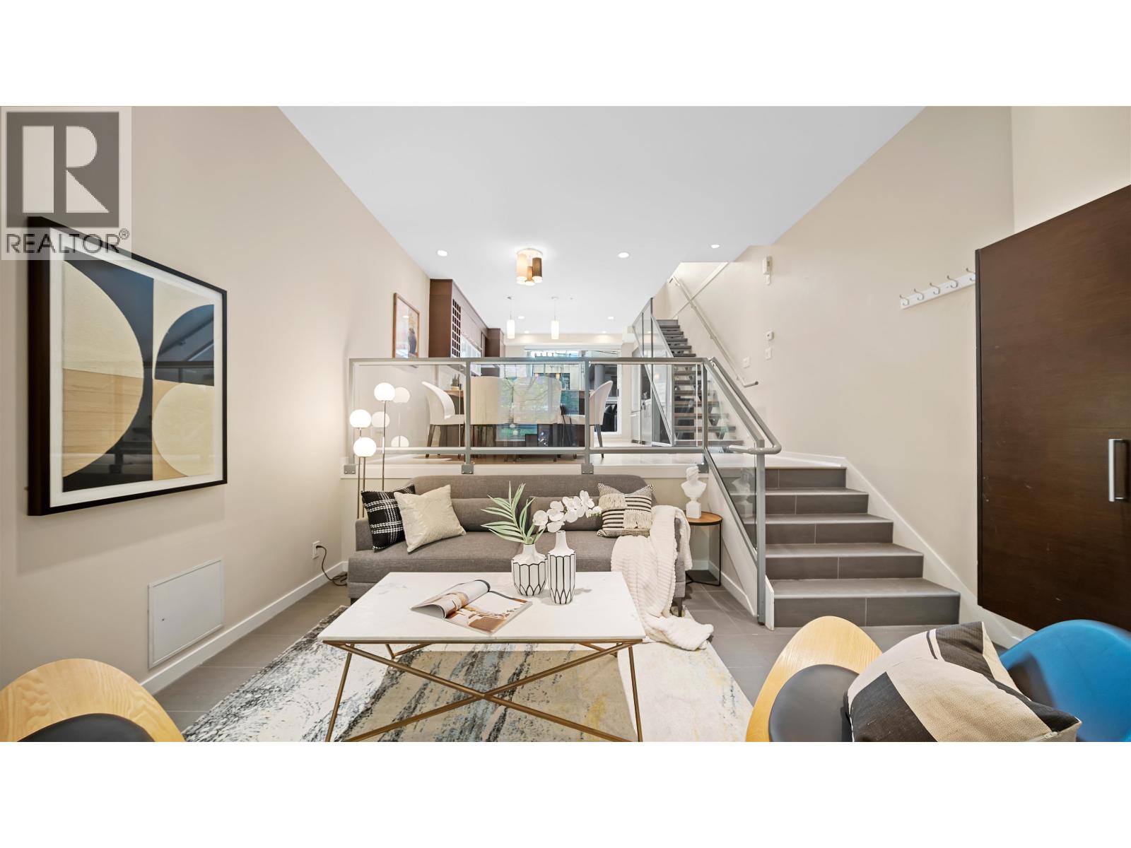 7 2188 W 8TH AVENUE, Vancouver, British Columbia