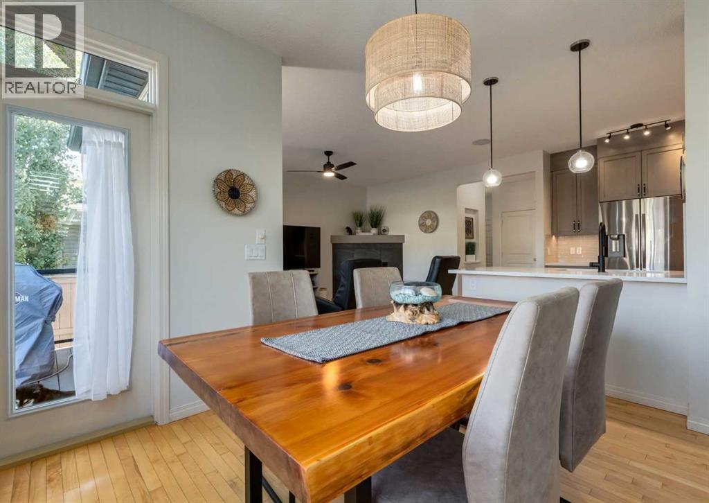 24 Silverado Saddle Court Sw, Calgary, Alberta  T2X 0J1 - Photo 6 - A2259849