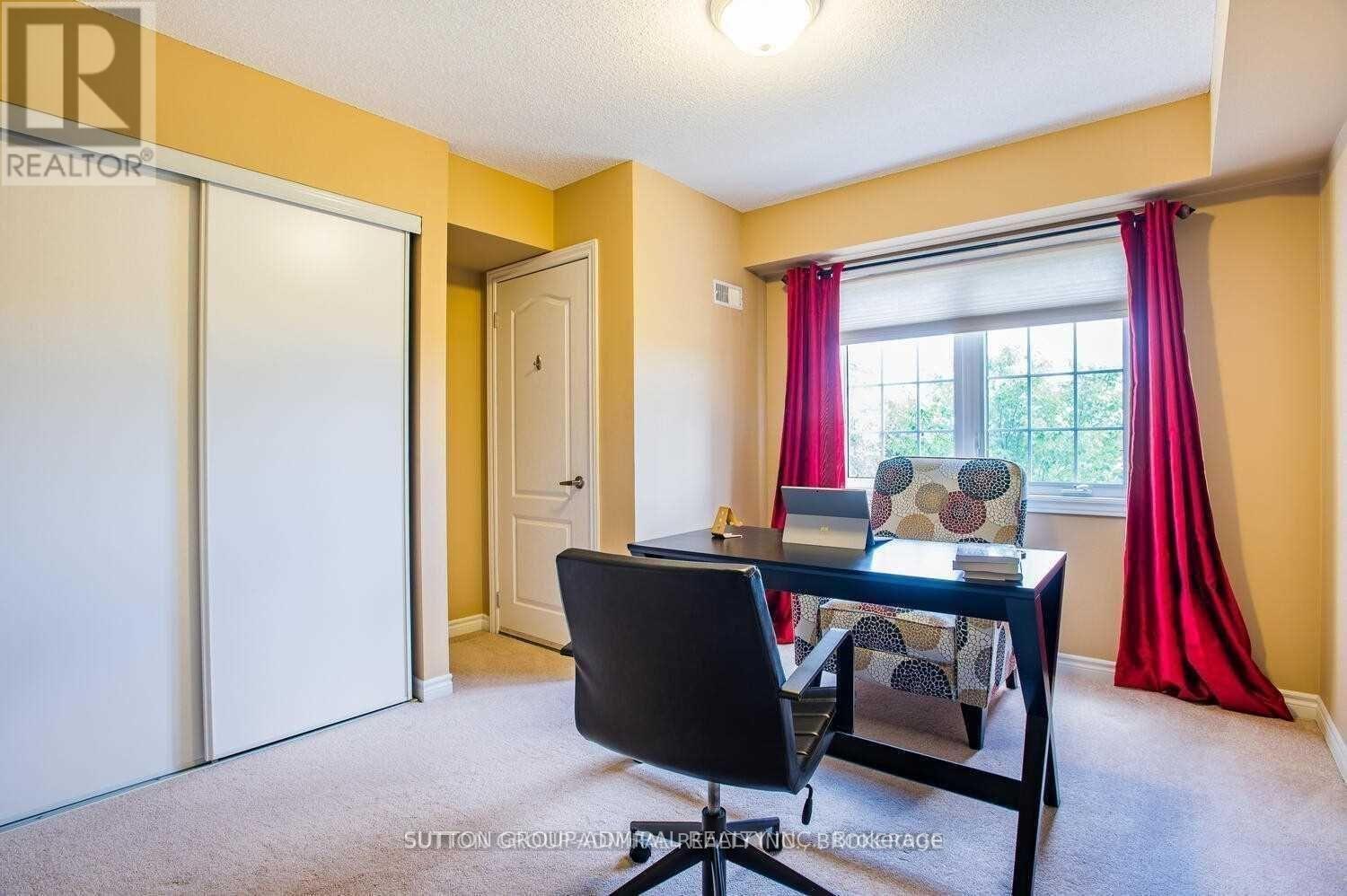 14 - 137 Sydenham Wells Road, Barrie, Ontario  L4M 0G7 - Photo 9 - S12432082