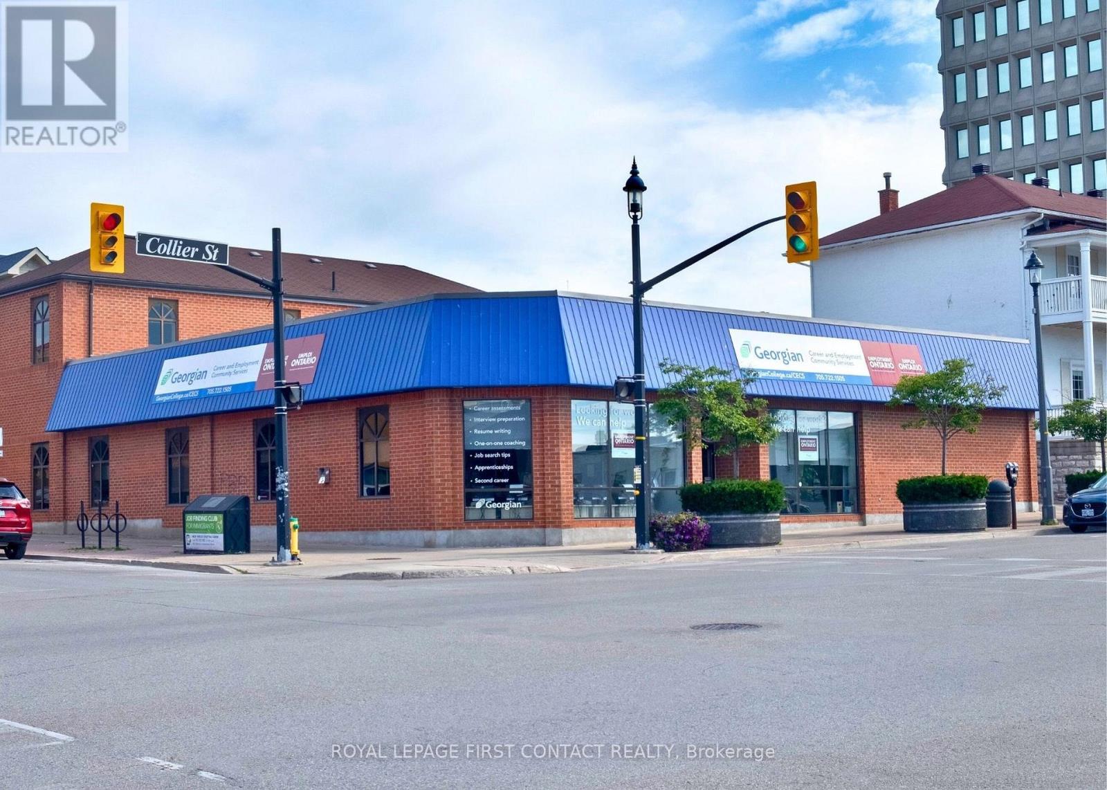 SECOND FLOOR - 48 COLLIER STREET, Barrie, Ontario